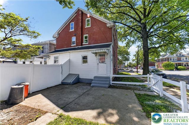 1128 Maple Street, Bethlehem City, PA 18018