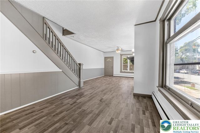 1128 Maple Street, Bethlehem City, PA 18018