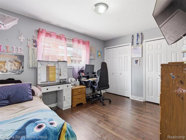 28726 Suburban Drive, Warren, MI 48088