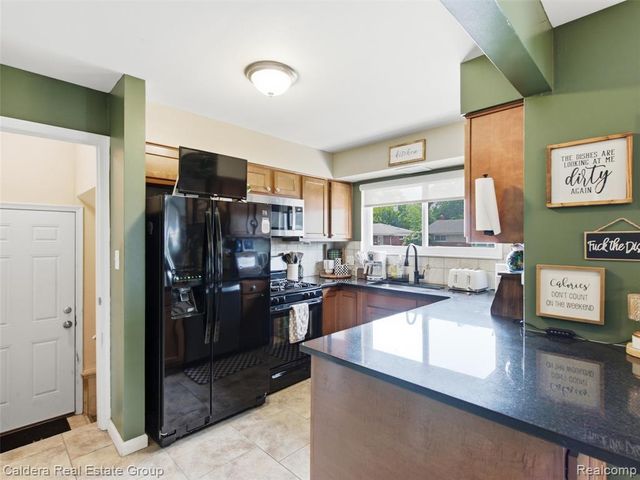 28726 Suburban Drive, Warren, MI 48088