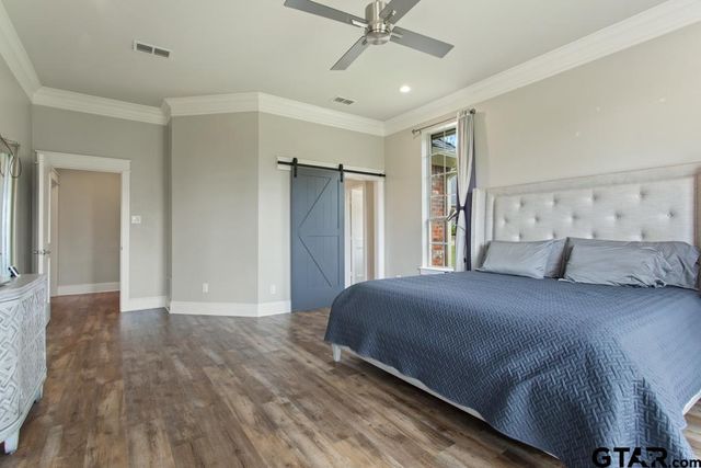 11232 Marsh Wren Circle, Flint, TX 75762