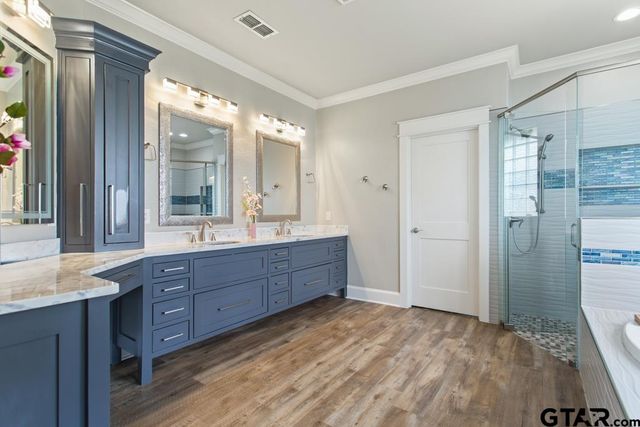 11232 Marsh Wren Circle, Flint, TX 75762