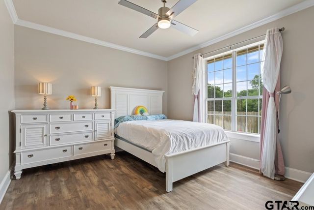 11232 Marsh Wren Circle, Flint, TX 75762