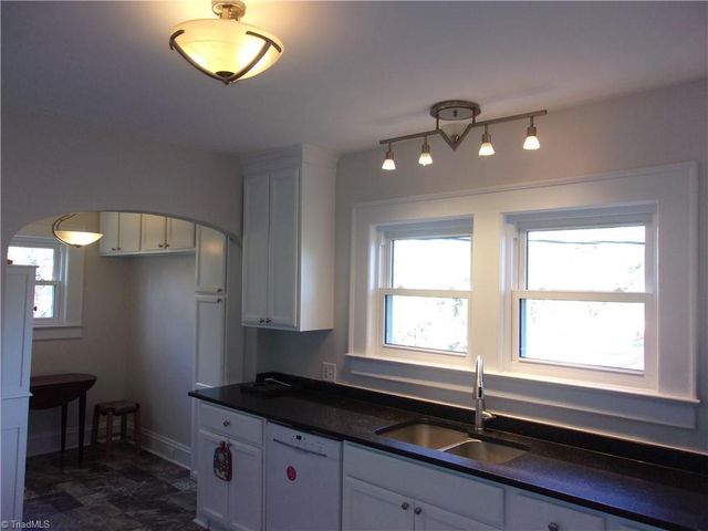 1254 Sunset Drive, Asheboro, NC 27205