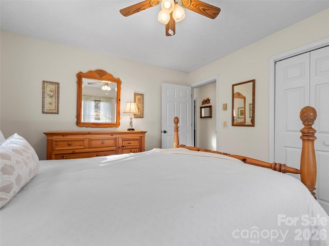 164 Bluebird Lane, Maggie Valley, NC 28751