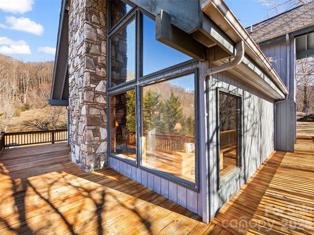 164 Bluebird Lane, Maggie Valley, NC 28751