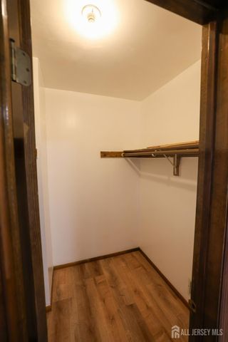 3 Jefferson Drive, Spotswood, NJ 08884