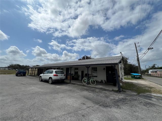 617 E MYERS BOULEVARD, Mascotte, FL 34753