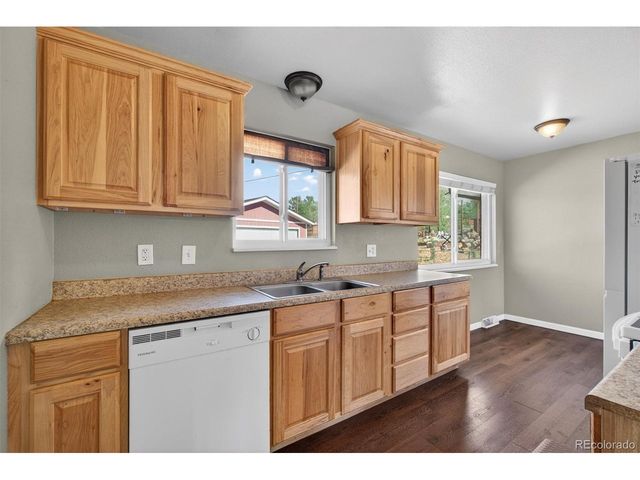 7855 Elder Cir, Denver, CO 80221