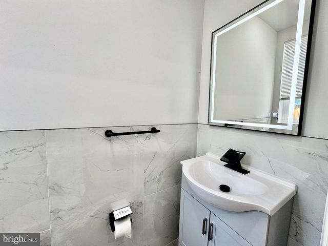 2627 S JESSUP ST, Philadelphia, PA 19148