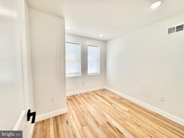 2627 S JESSUP ST, Philadelphia, PA 19148