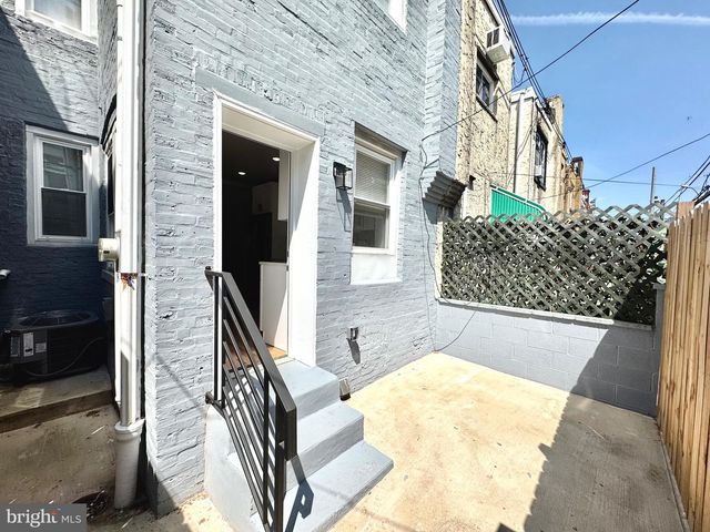 2627 S JESSUP ST, Philadelphia, PA 19148
