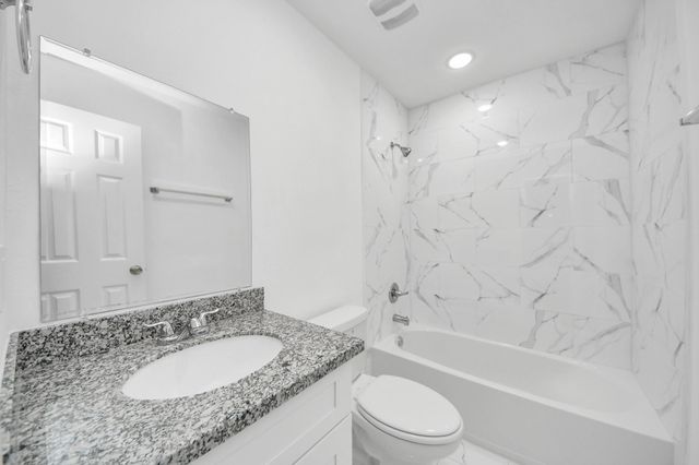 7611 Shotwell A B, Houston, TX 77016