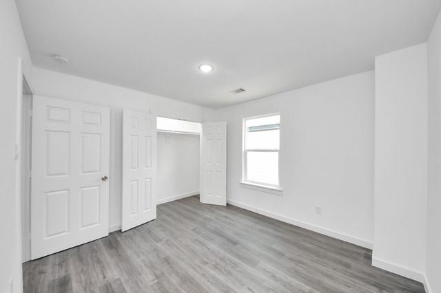 7611 Shotwell A B, Houston, TX 77016