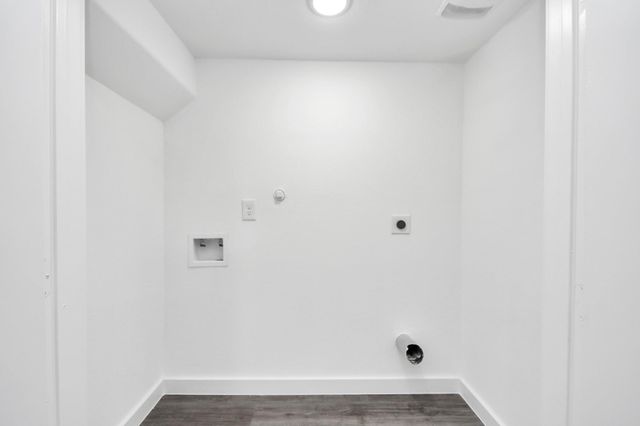 7611 Shotwell A B, Houston, TX 77016