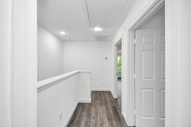 7611 Shotwell A B, Houston, TX 77016
