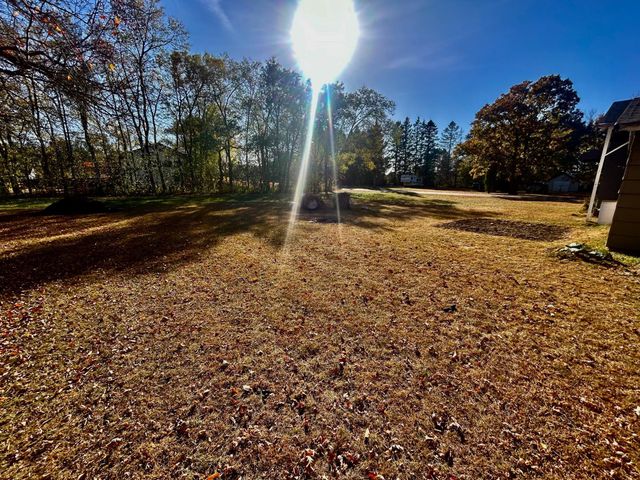 412 W Hazel Avenue, Pillager, MN 56473