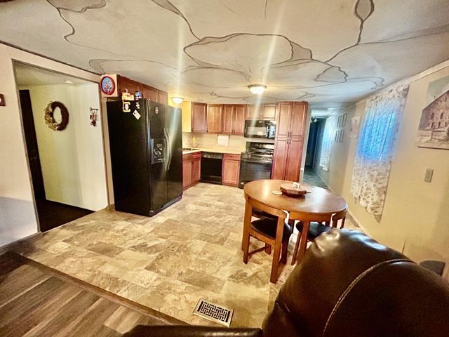 412 W Hazel Avenue, Pillager, MN 56473