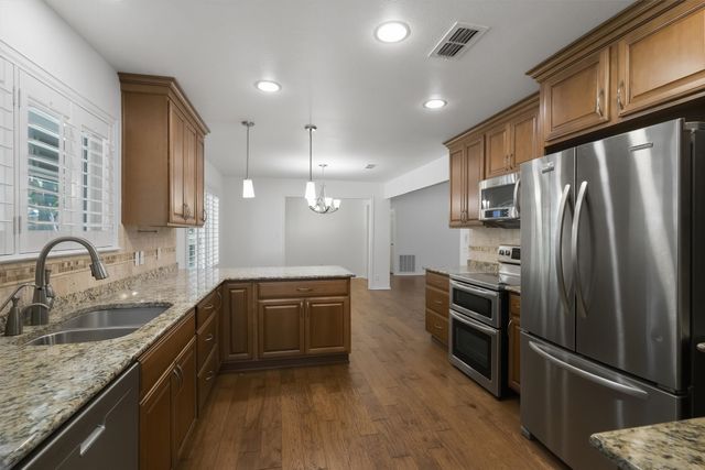 6116 Belvidere Circle, Granbury, TX 76049