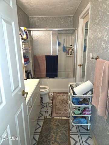 341 Chambers Drive, Elizabethton, TN 37643