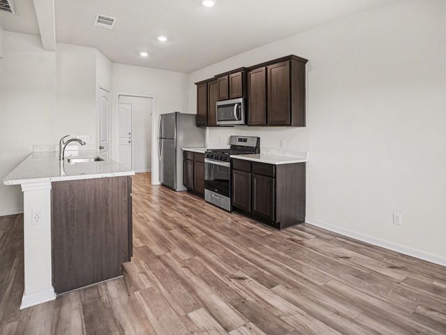 336 Condie Russell Avenue, Venus, TX 76084