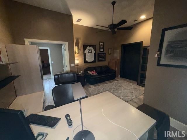 300 Main St Ste 4H, Evansville, IN 47708