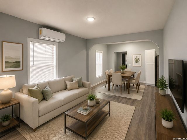 820 FRANK AVE, San Antonio, TX 78208