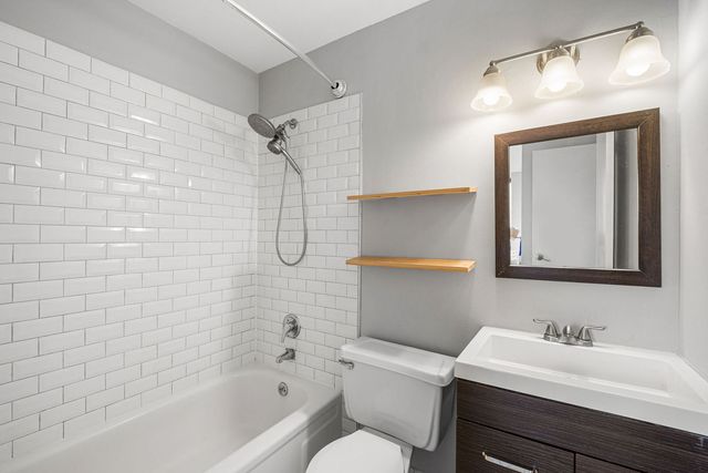 4343 N Clarendon Avenue 817, Chicago, IL 60613