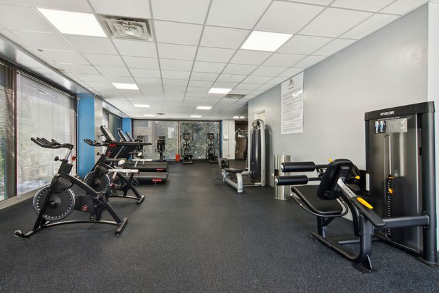 4343 N Clarendon Avenue 817, Chicago, IL 60613
