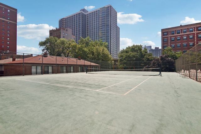 4343 N Clarendon Avenue 817, Chicago, IL 60613