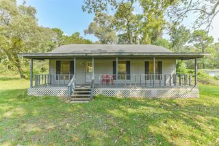 114 Oak Hills Court, Magnolia, TX 77355