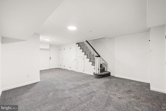 4428 SHERWOOD RD, Philadelphia, PA 19131