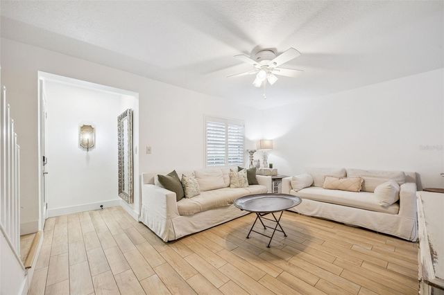 2218 ELIZABETH AVENUE 3, Orlando, FL 32804