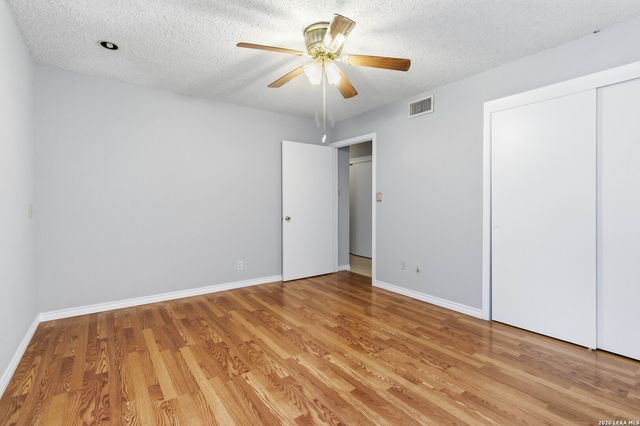 5514 Horizon Dr, San Antonio, TX 78228