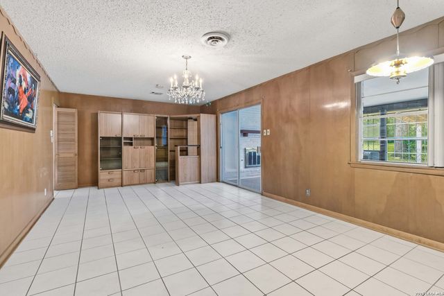 5514 Horizon Dr, San Antonio, TX 78228