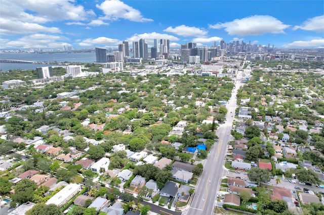 21 NE 48th St 2, Miami, FL 33137