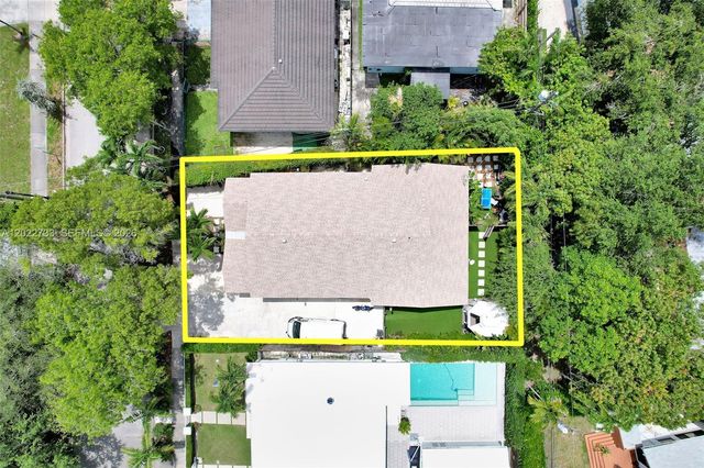 21 NE 48th St 2, Miami, FL 33137