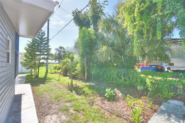 6086 SOUTHERN OAKS DRIVE, Winter Haven, FL 33884