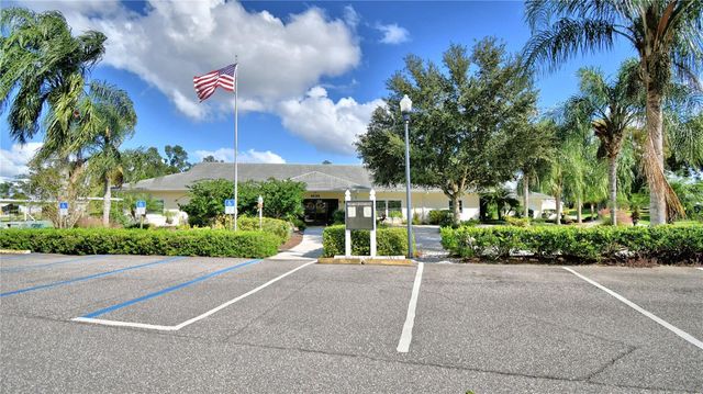 6086 SOUTHERN OAKS DRIVE, Winter Haven, FL 33884