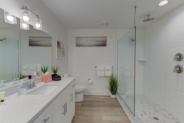 15305 1ST STREET E 202, Madeira Beach, FL 33708