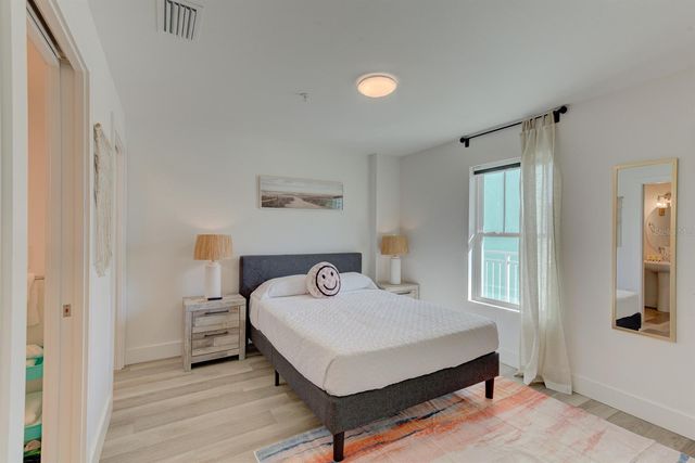 15305 1ST STREET E 202, Madeira Beach, FL 33708