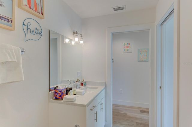 15305 1ST STREET E 202, Madeira Beach, FL 33708