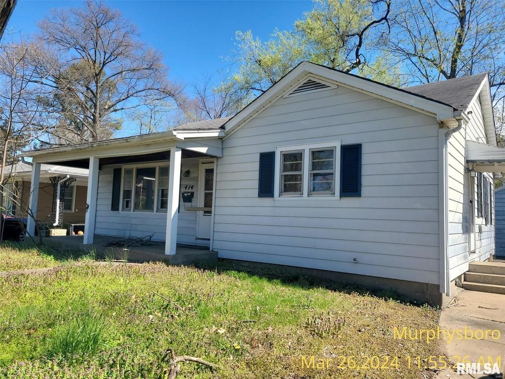 Image 1 of property listing at 414 S 20TH Street, Murphysboro, IL 62966