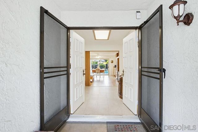 2164 Valley Mill Road, El Cajon, CA 92020