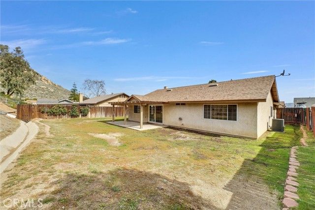 4549 Pinto, Jurupa Valley, CA 92509