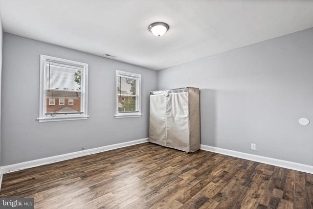 1015 LYNDHURST ST, Baltimore, MD 21229