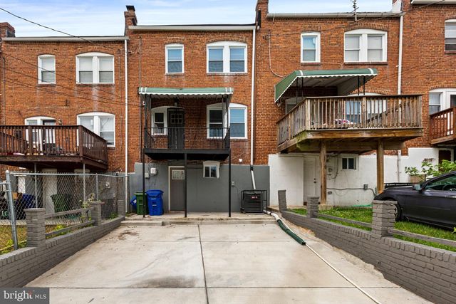 1015 LYNDHURST ST, Baltimore, MD 21229