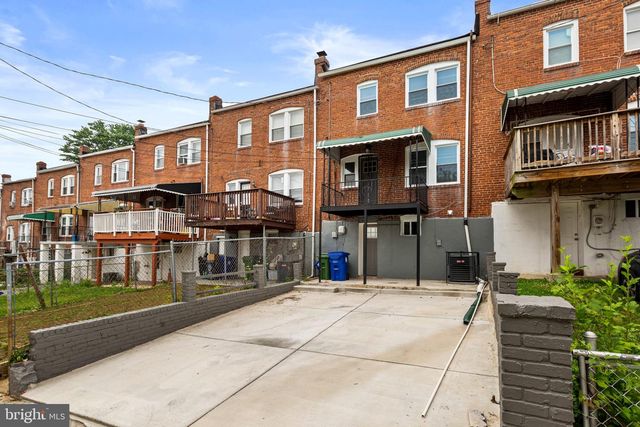 1015 LYNDHURST ST, Baltimore, MD 21229