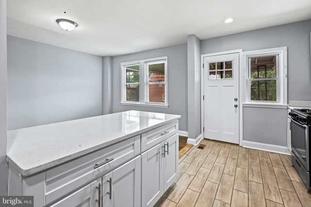 1015 LYNDHURST ST, Baltimore, MD 21229