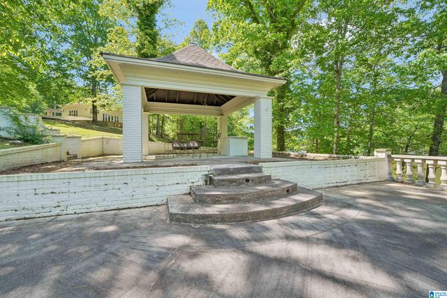 135 SUNSET BOULEVARD, Oneonta, AL 35121